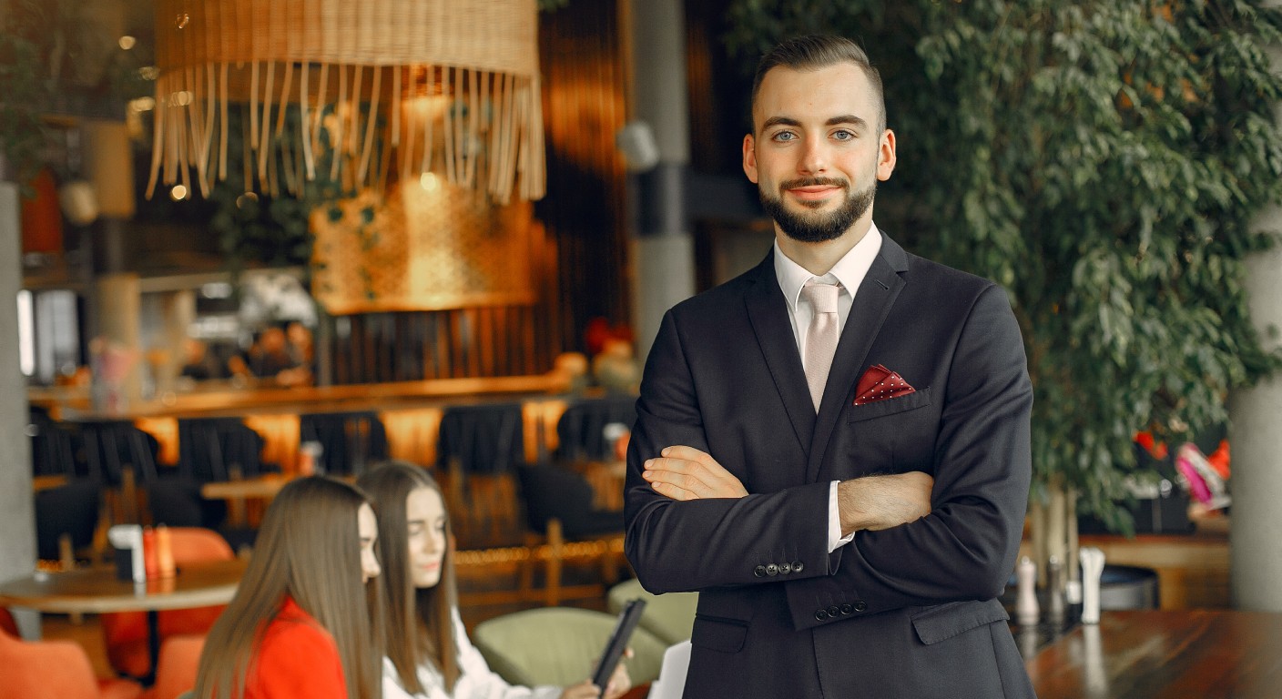 How to Choose the Best Hotel Management Institute in India